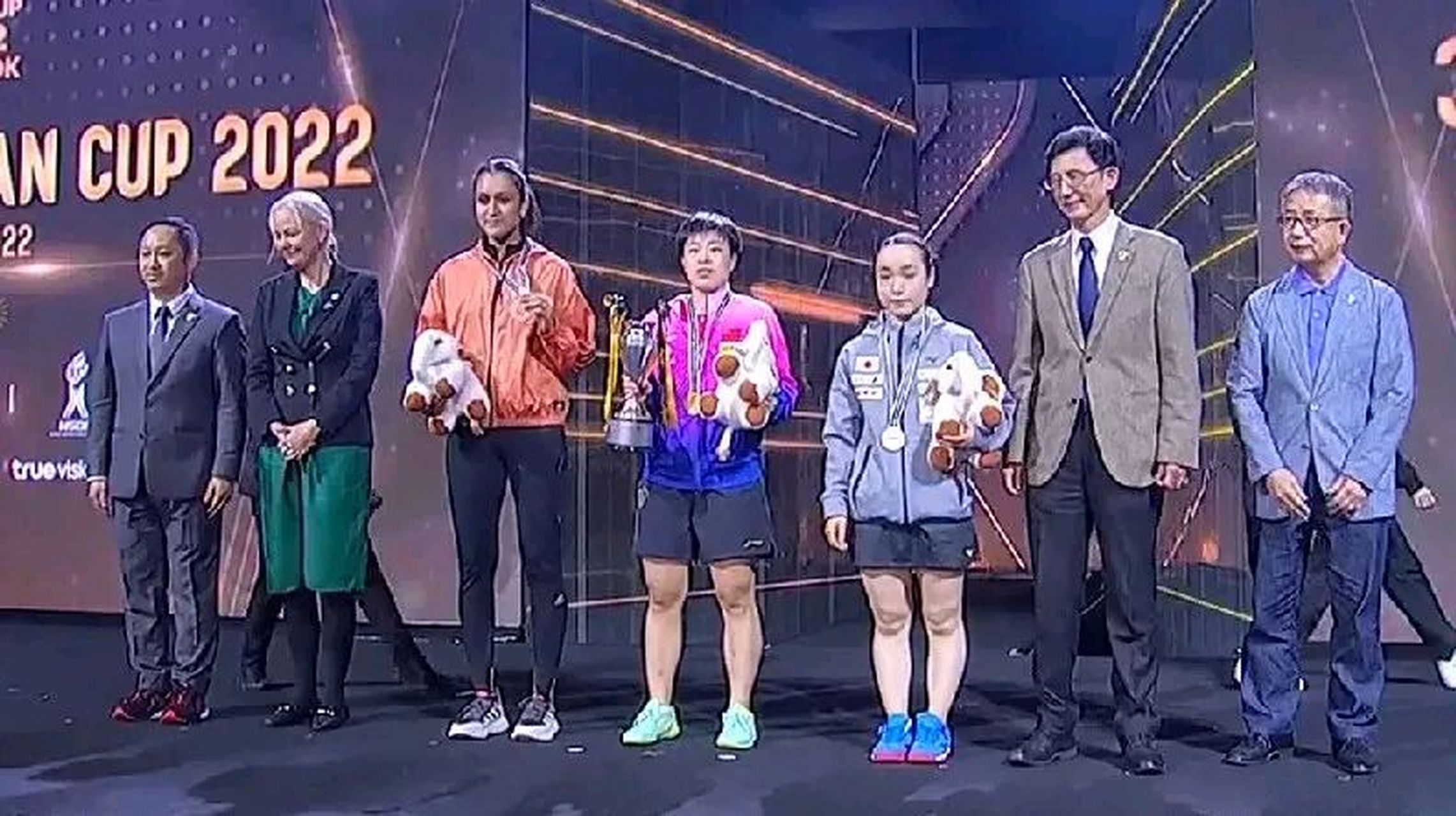 韩国队斩获亚洲杯季军喜悦洋溢全场