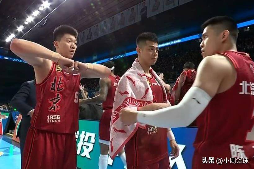 辽宁队实力强劲，全力冲击季后赛的简单介绍