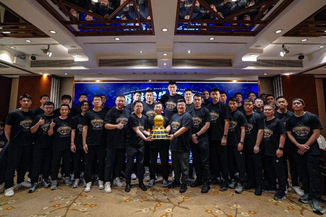 香港金牛更新比赛精彩瞬间：卢杜伟三分球4投3中的简单介绍