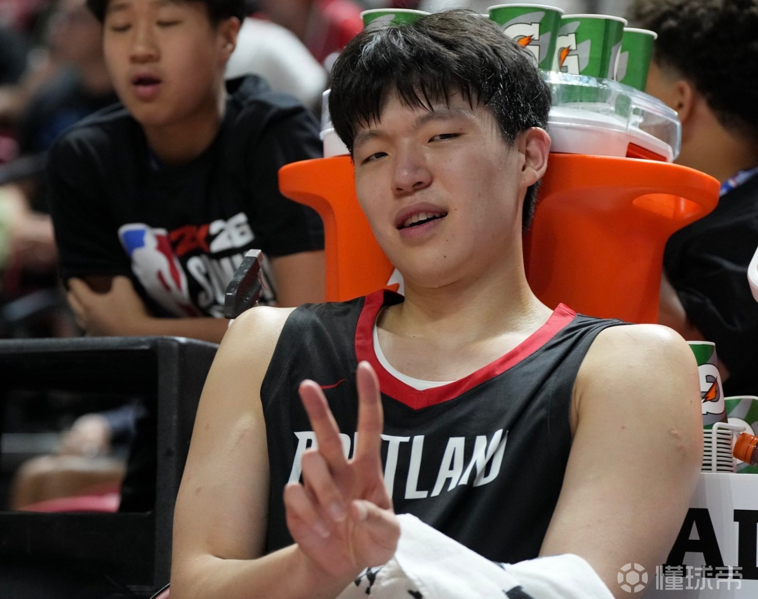 包含杨瀚森给所有人留下深刻印象他是开拓者长期计划的词条