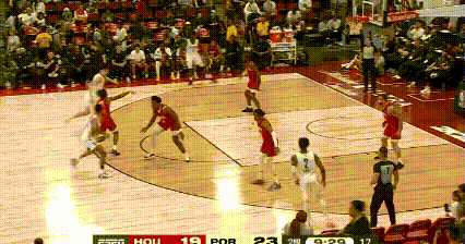 中国男篮结束NBA夏联征程三场比赛输了104分